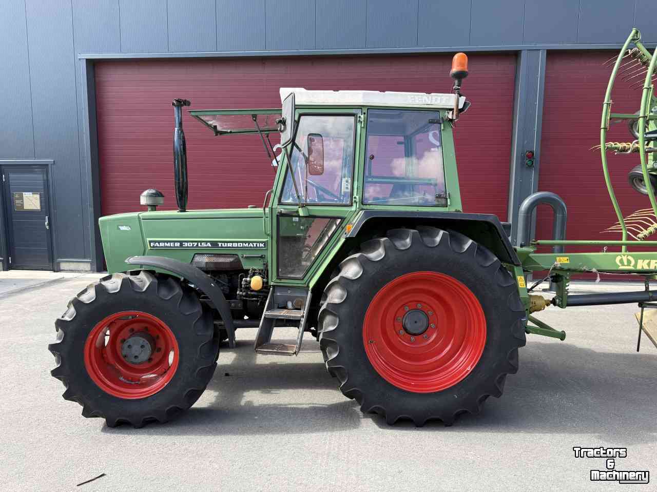 Schlepper / Traktor Fendt Farmer 307 LSA turboMATIK