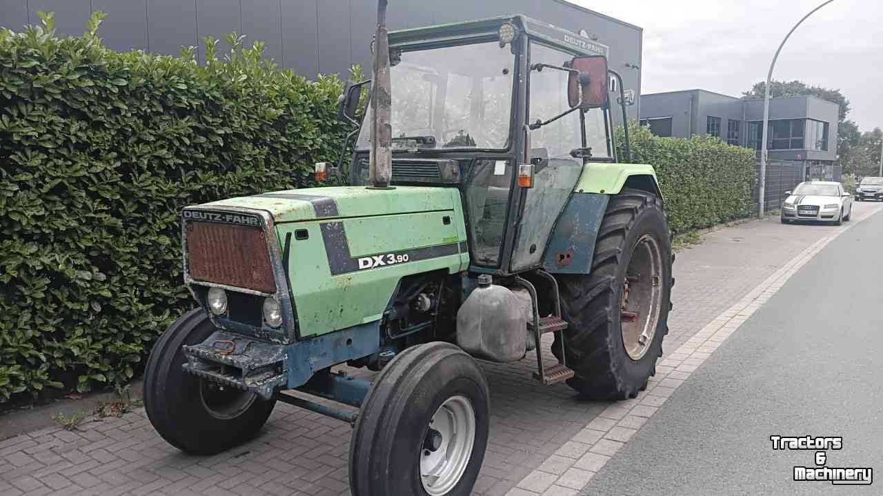 Schlepper / Traktor Deutz-Fahr DX 3.90 Starcab 2wd