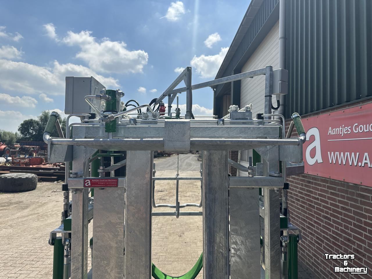 Klauenpflegestand AGM Klauwbekapbox type L hydra