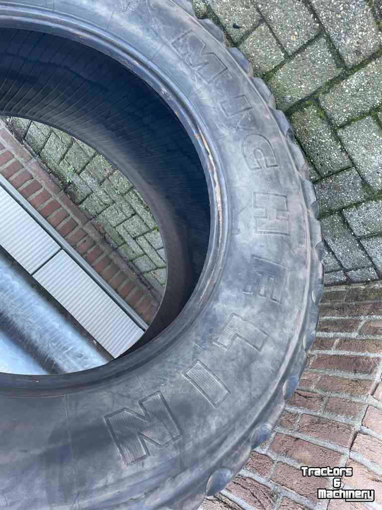 Räder, Reifen, Felgen & Distanzringe Michelin 480/65 R28