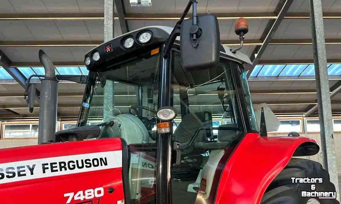 Schlepper / Traktoren Massey Ferguson 7480 Dyna VT Tractor