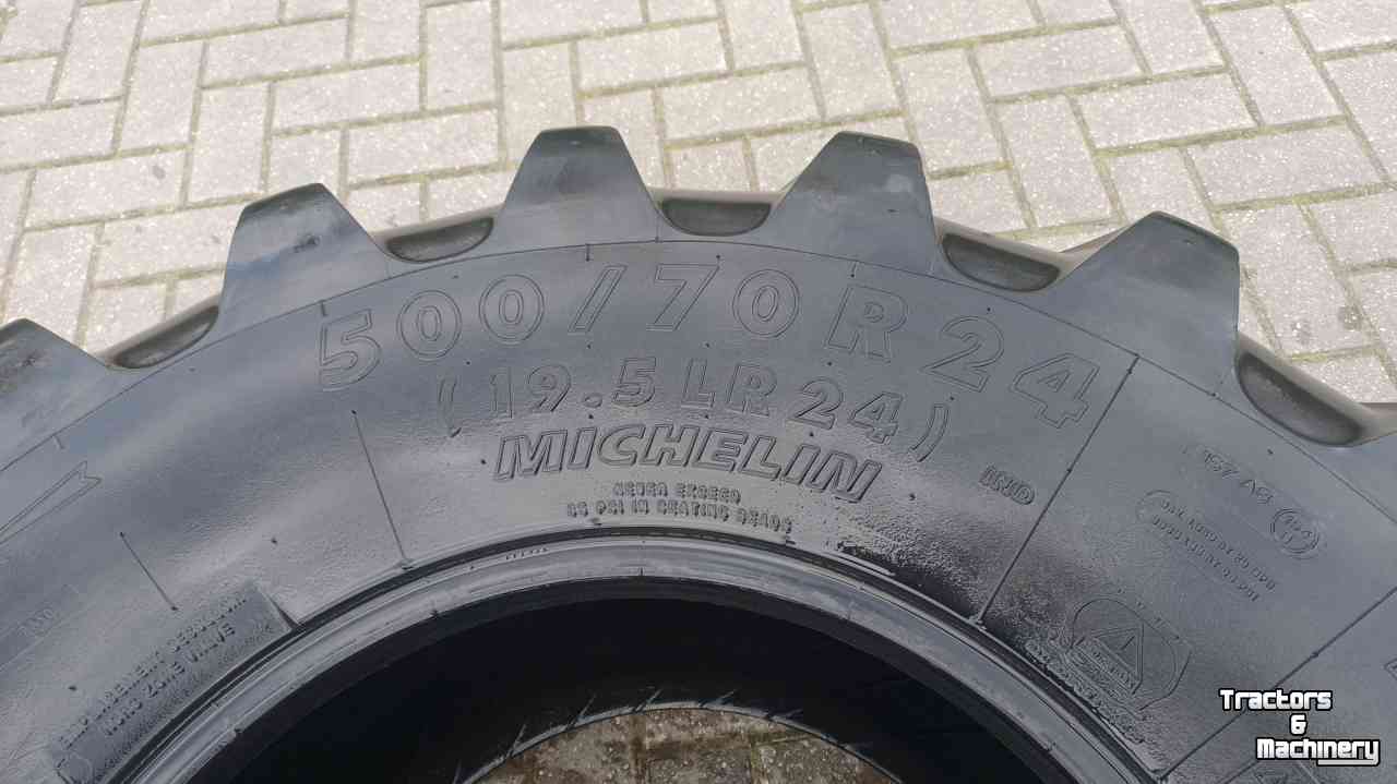 Räder, Reifen, Felgen & Distanzringe Michelin 500/70R24 xm37