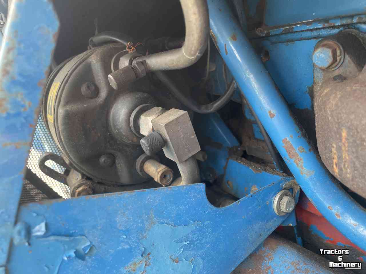 Schlepper / Traktor Ford 8210 II ZF-4WD, Dual Power 16-speed, cab + airco !!
