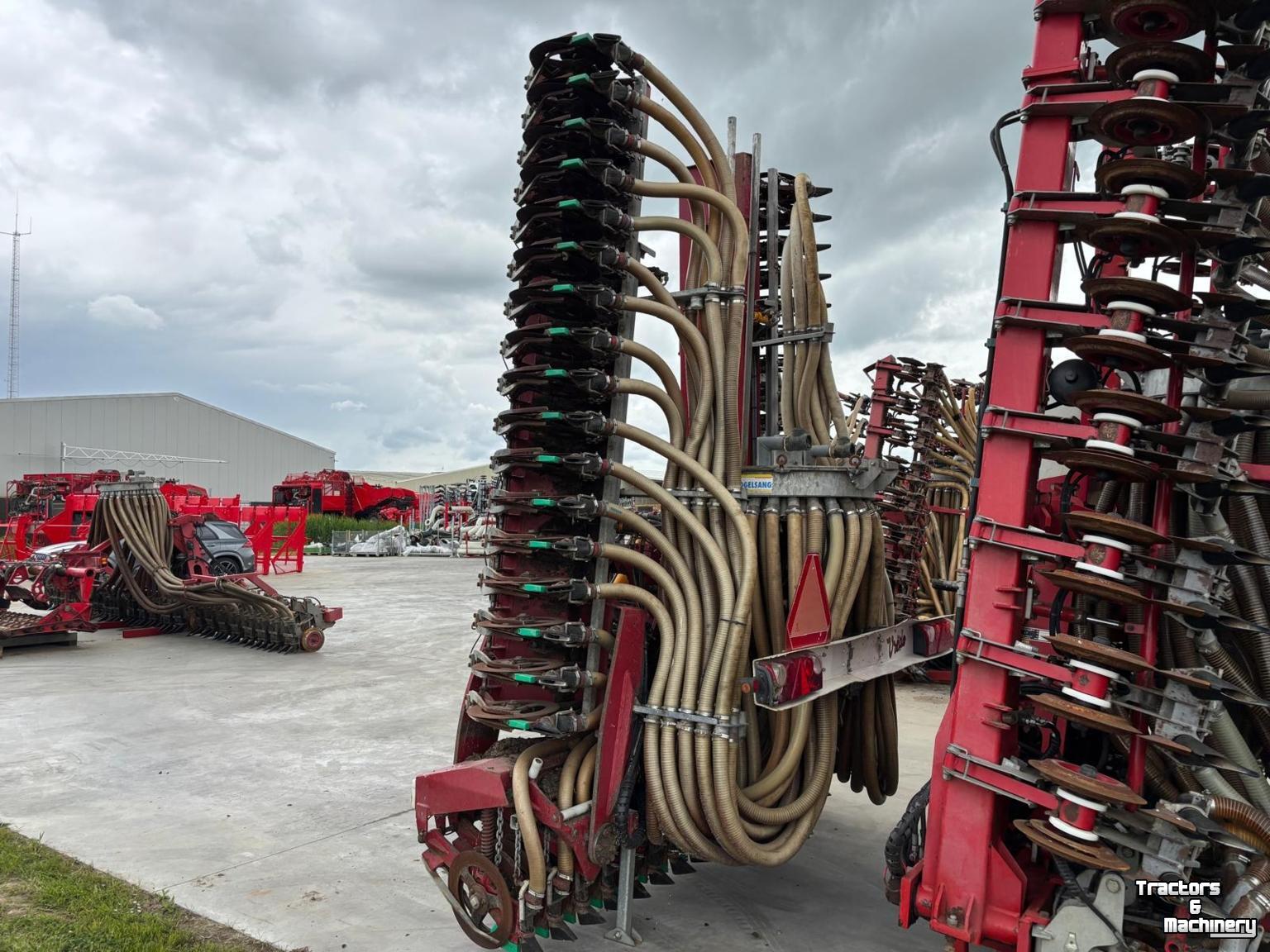 Grünlandinjektor Vredo 840 dubbele schijf graslandbemester