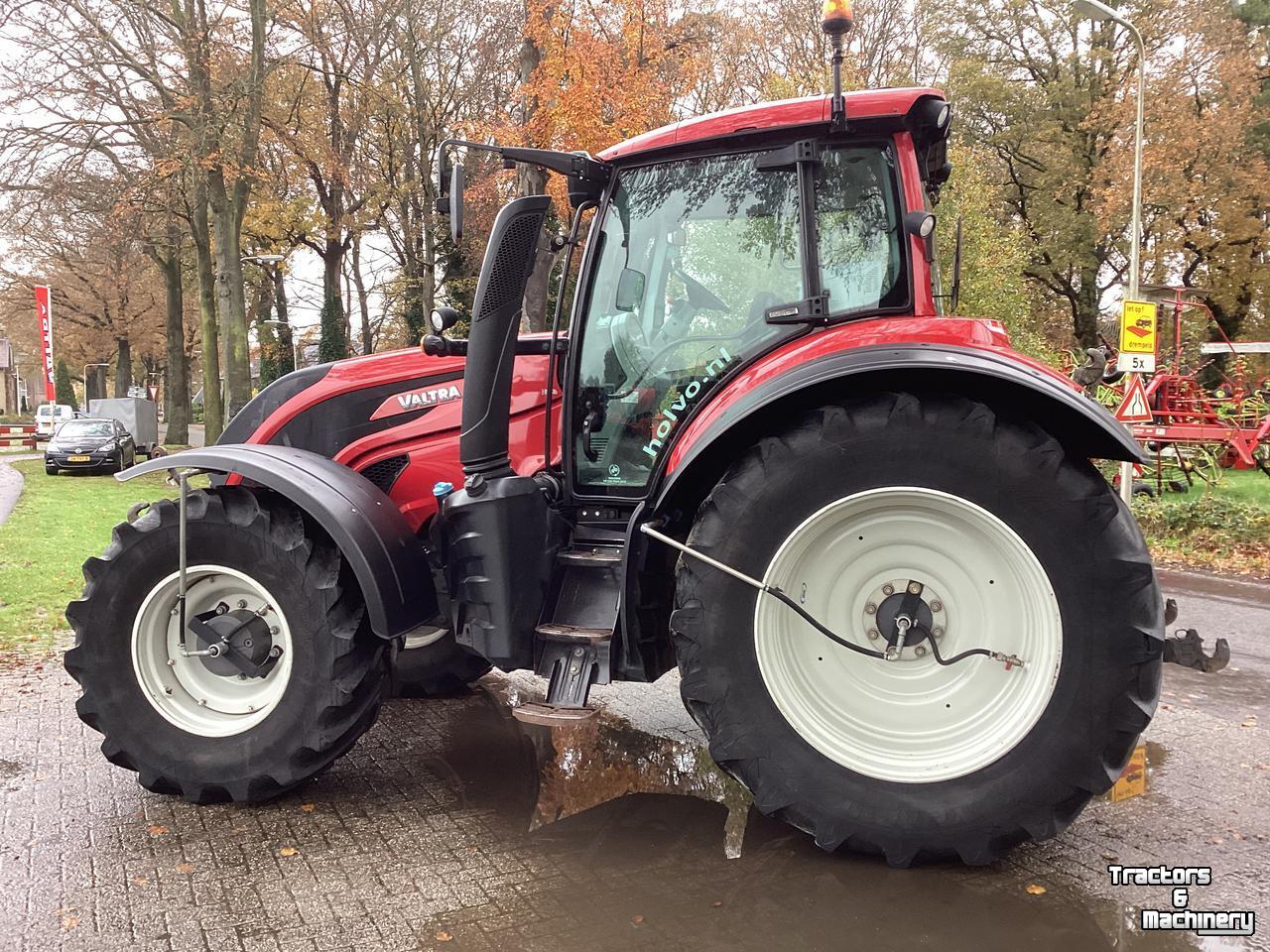 Schlepper / Traktor Valtra T234A