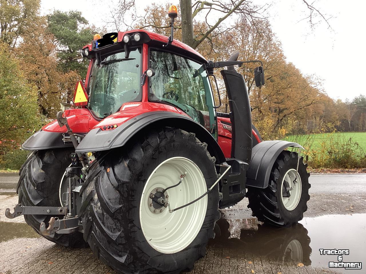 Schlepper / Traktor Valtra T234A