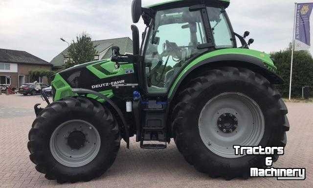 Schlepper / Traktoren Deutz-Fahr Agrotron 6175.4 TTV
