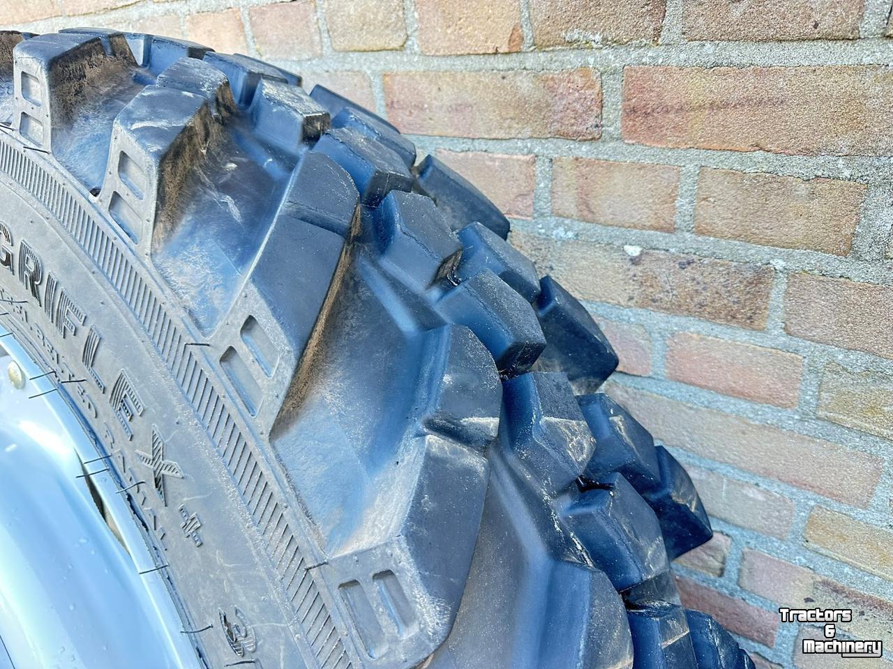 Räder, Reifen, Felgen & Distanzringe Alliance 270/95R32-270/95R48