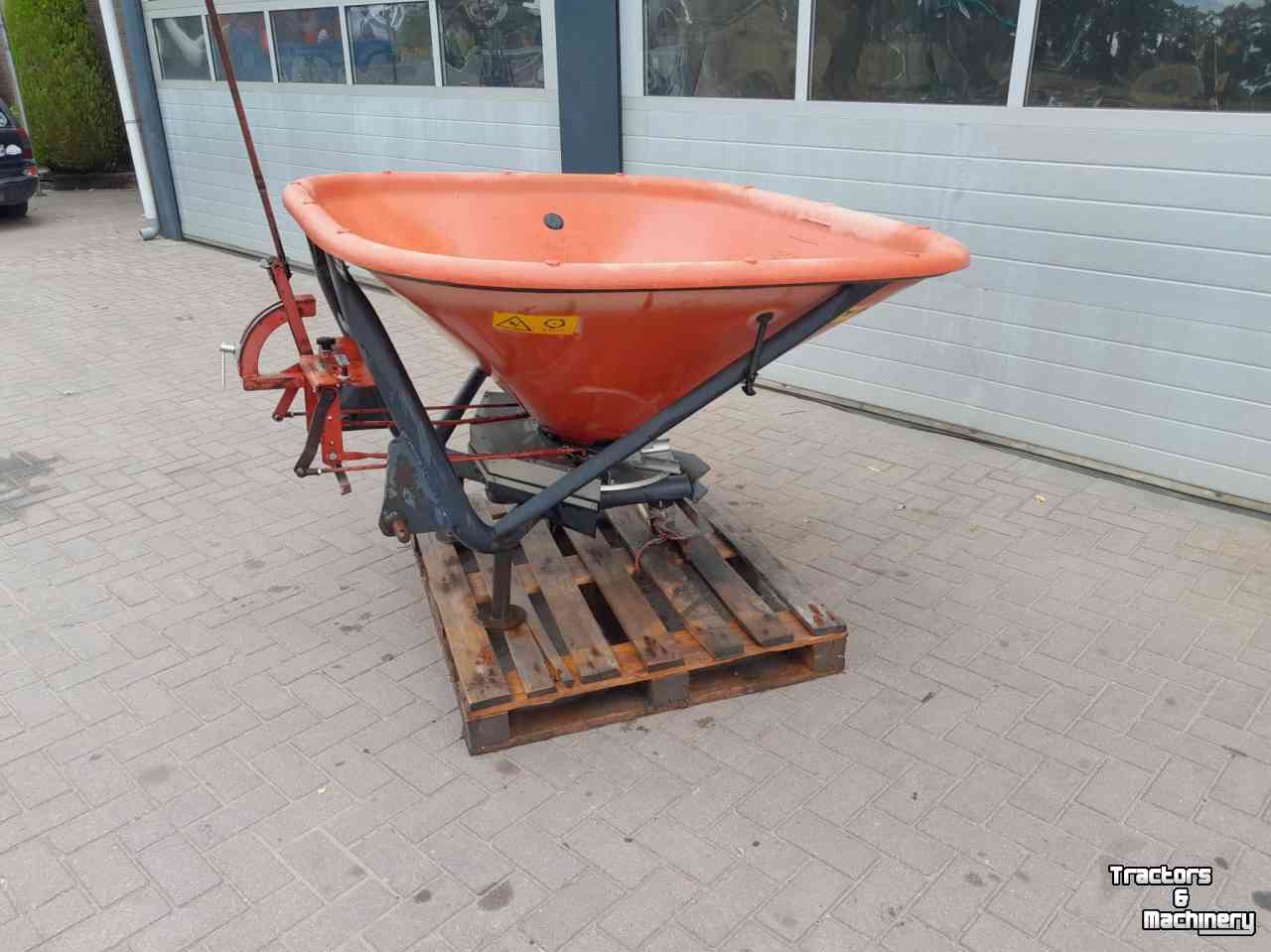 Düngerstreuer Trioliet TS6