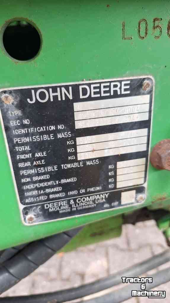 Schlepper / Traktor John Deere 5620