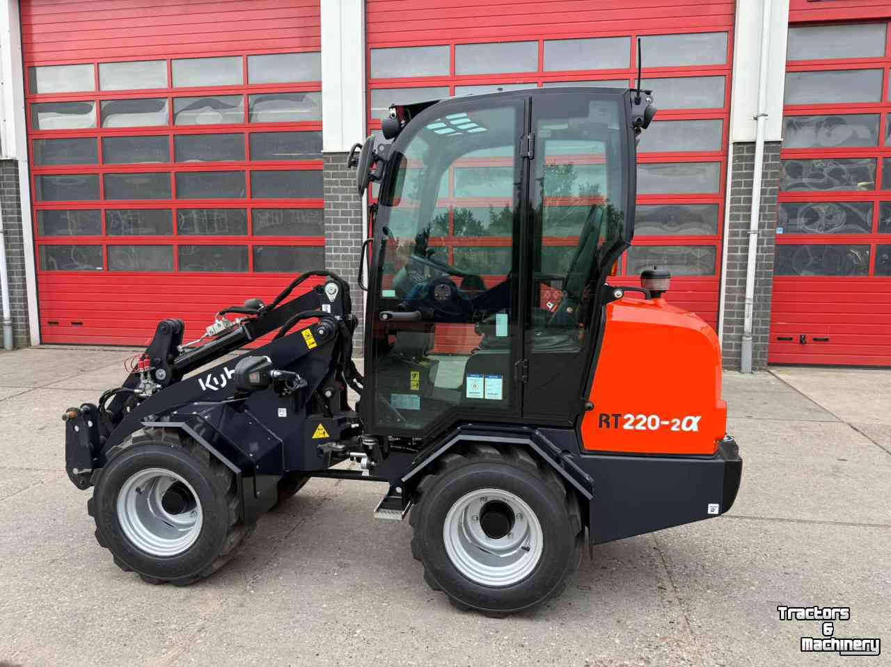 Radlader Kubota RT220-2a nieuw. ( Giant G2300 X-tra HD ) Cabine