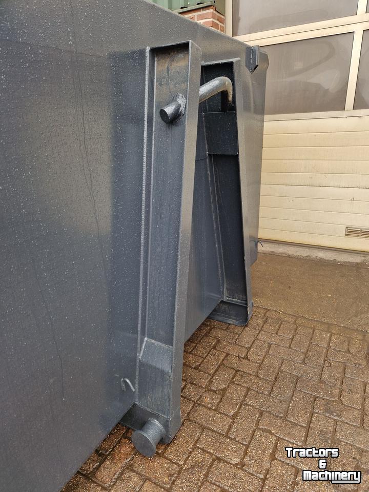 Container AGM Haakarm container
