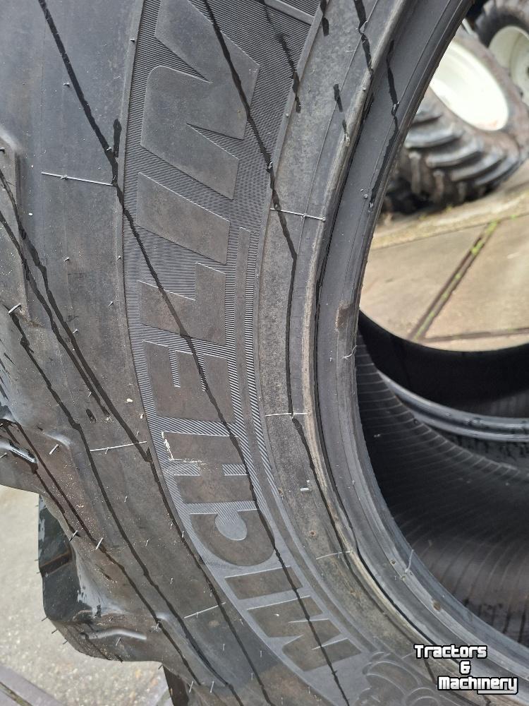 Räder, Reifen, Felgen & Distanzringe Michelin 460/85R34