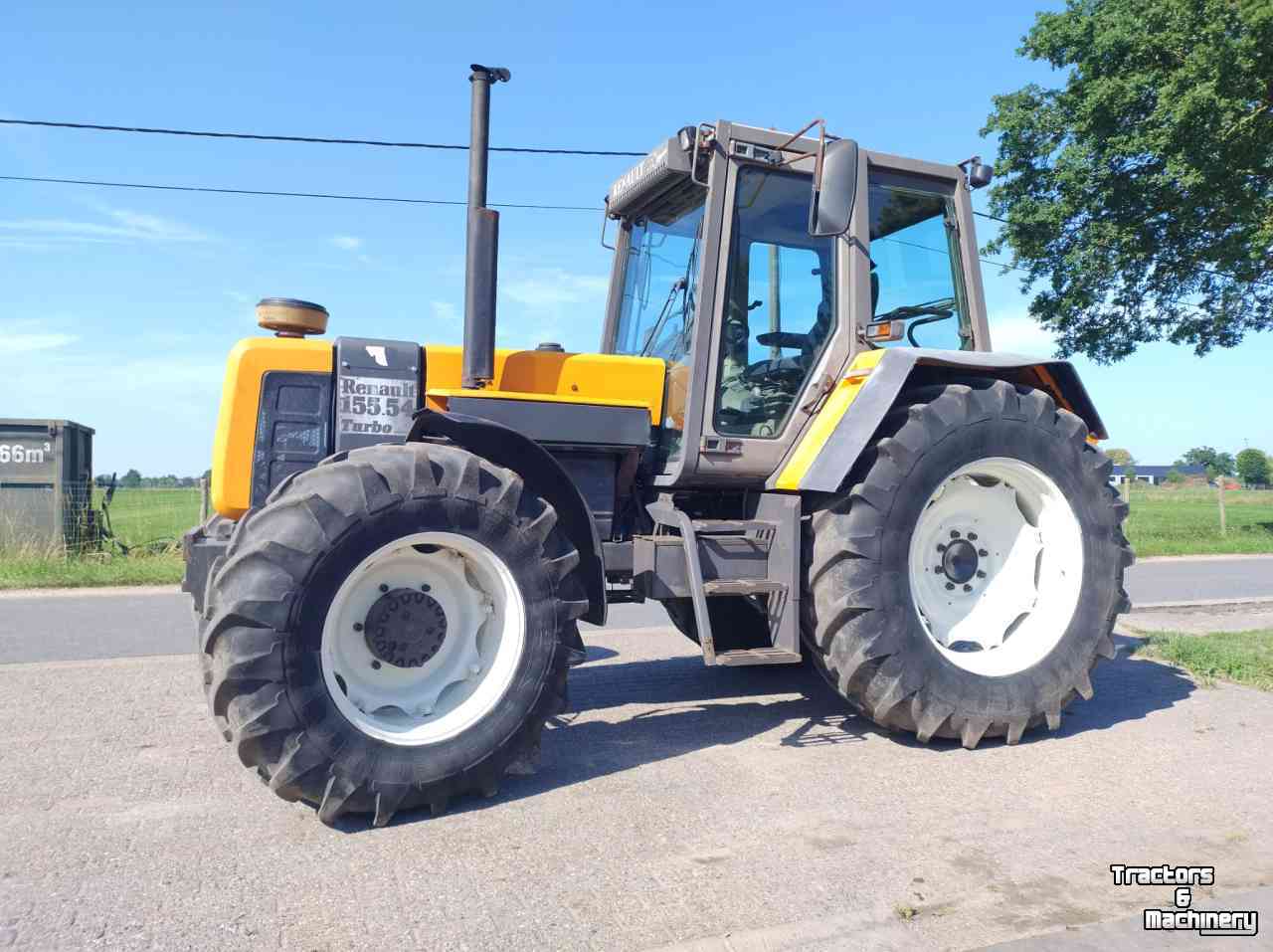Schlepper / Traktor Renault 155-54TX