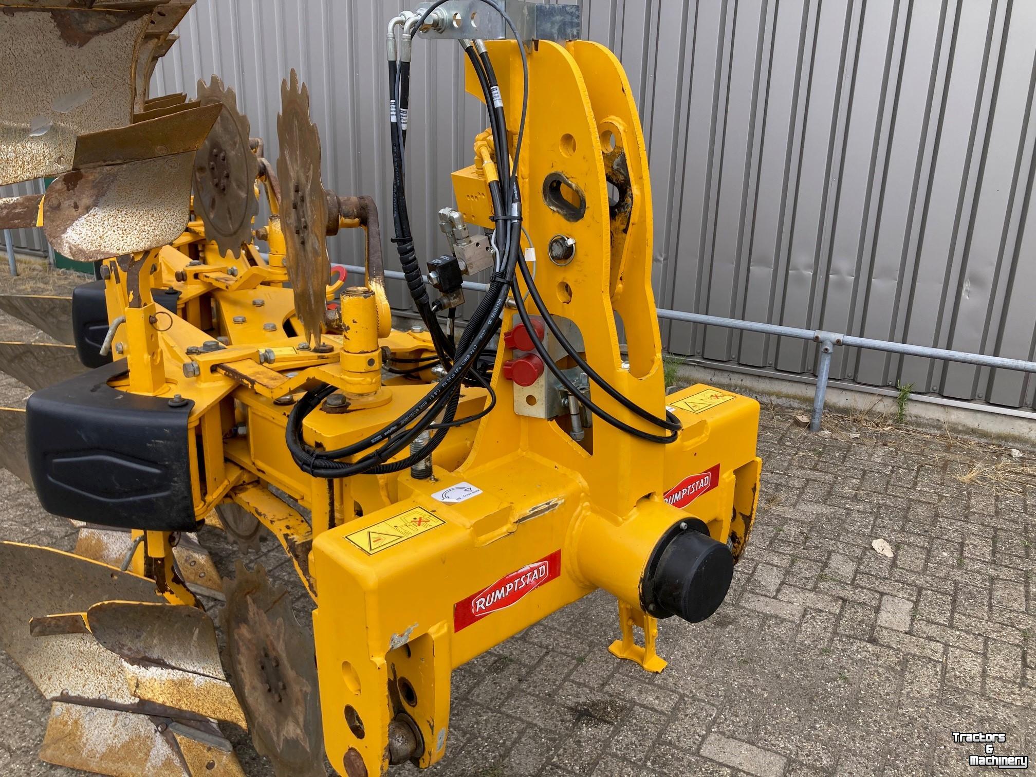 Pflüge Rumptstad 480V4+0-100L