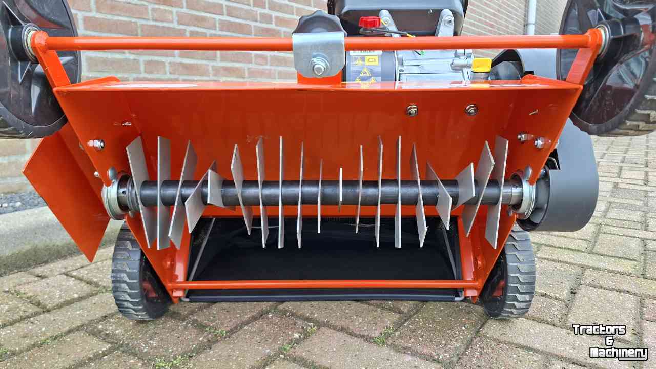 Sonstiges Rasen- und Grundstückspflegemaschinen und Zubehör  Dormak SC45 Verticuteermachine