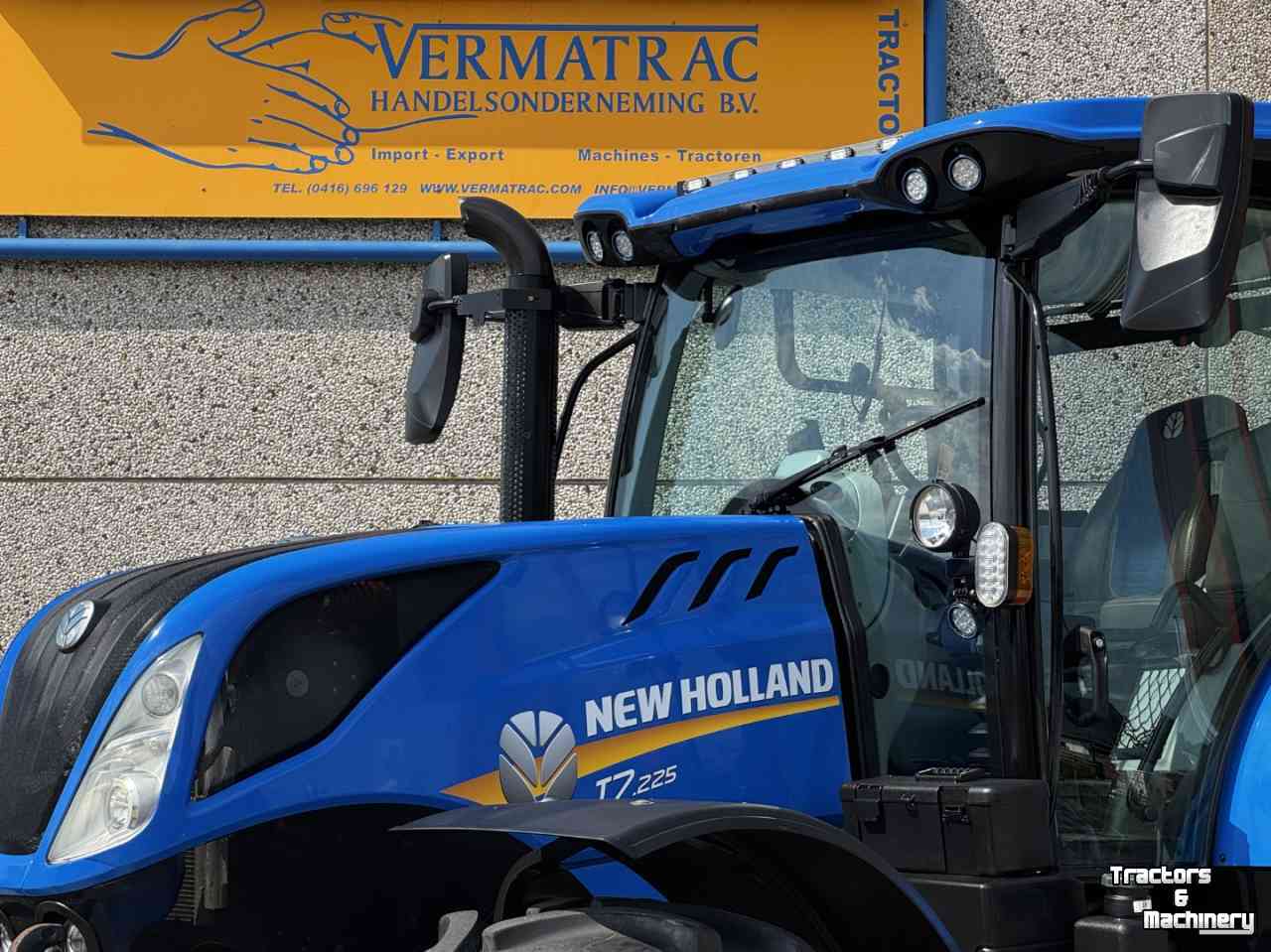 Schlepper / Traktor New Holland T7.225AC vario Stage V  Full options GPS  Lucht Hydr rem
