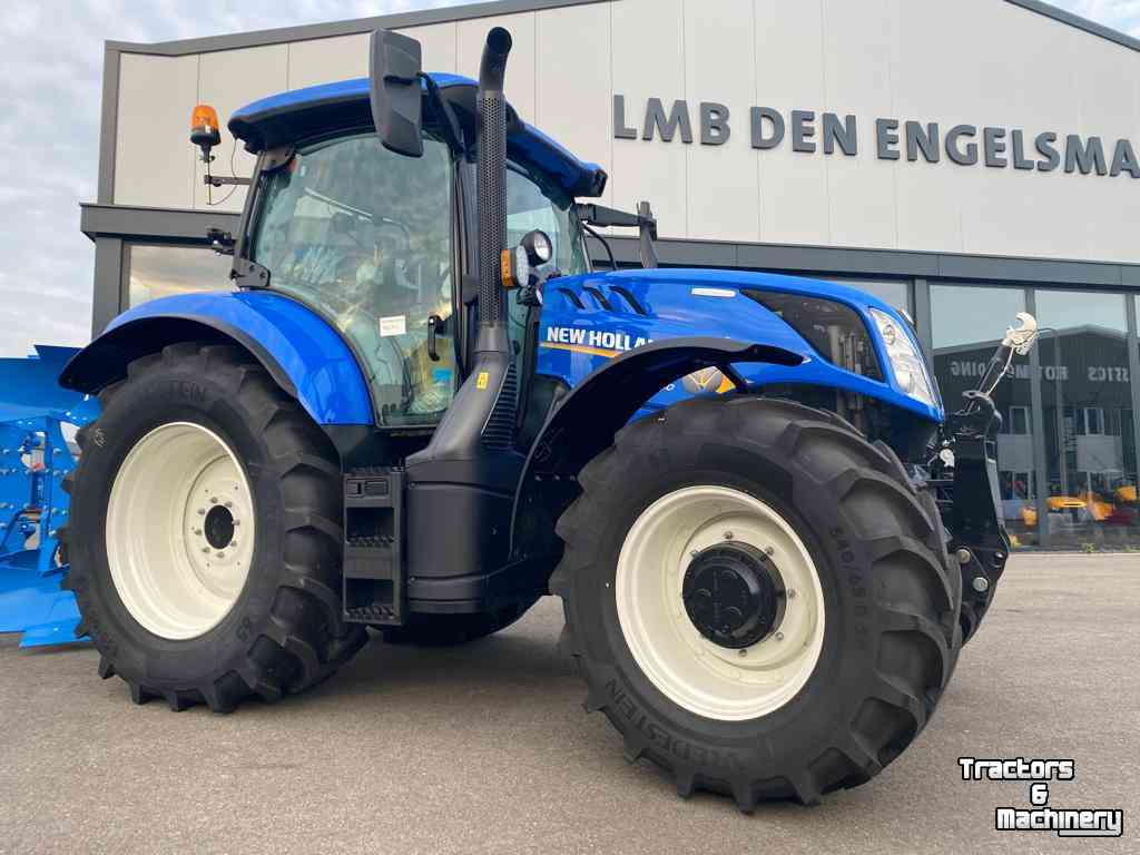 Schlepper / Traktoren New Holland T6.180 Dynamic
