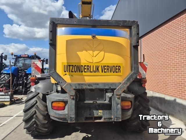 Feldhäcksler New Holland FR9080