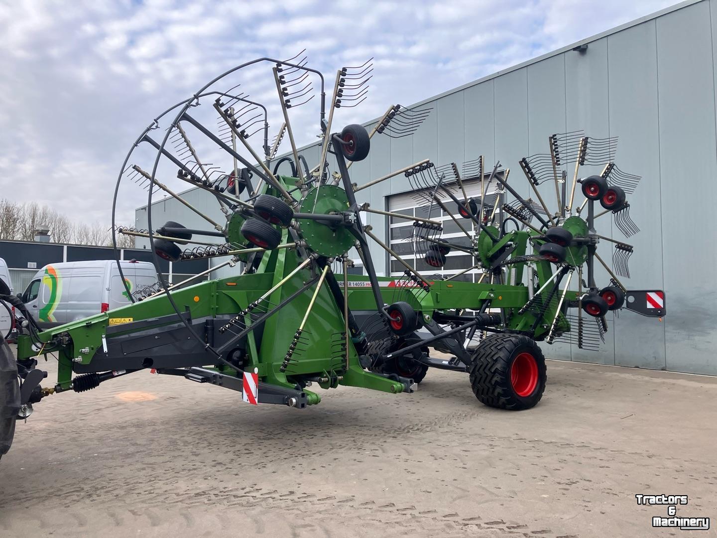 Schwader Fendt Former 14055 PRO