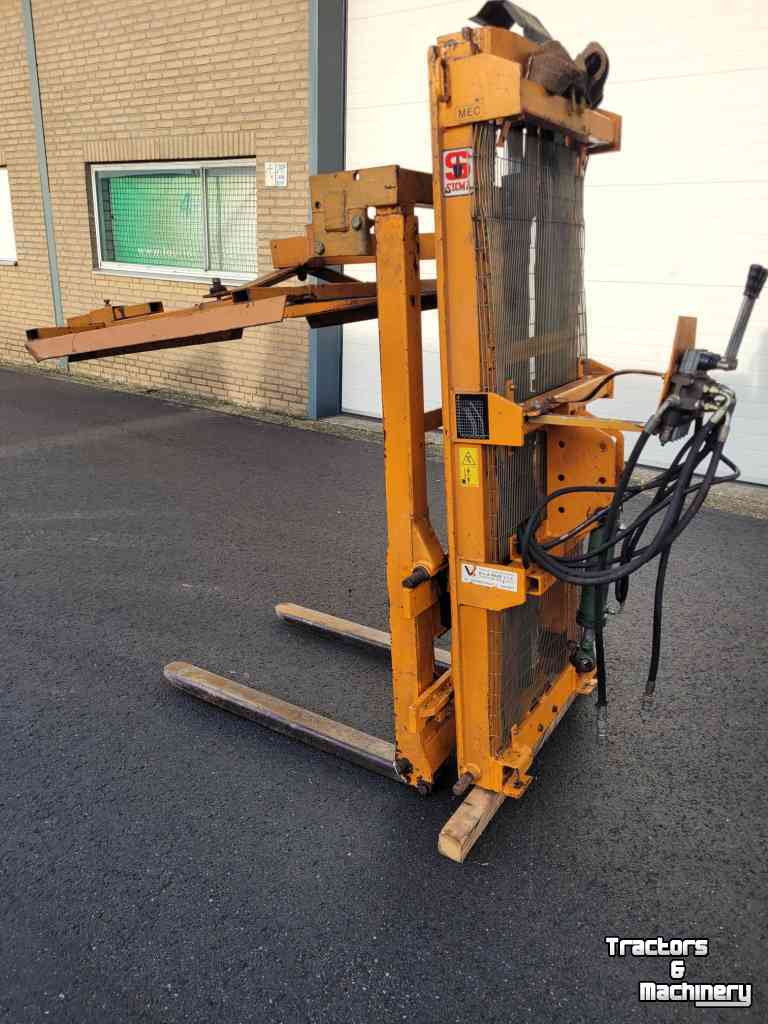 Anbau Hydraulik Stapler / Mini Gabelstapler Sicma Hefmast met kistenklem