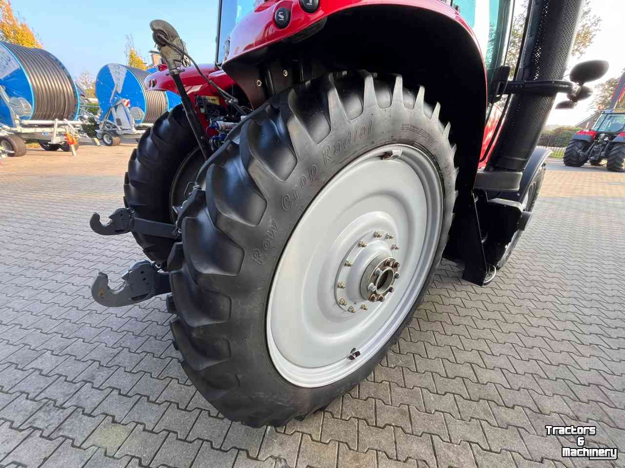 Räder, Reifen, Felgen & Distanzringe Massey Ferguson 13.6R48 - 320/90R32