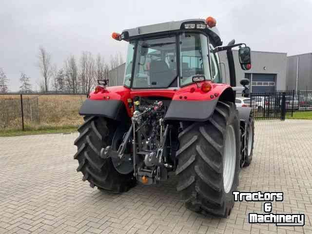 Schlepper / Traktor Massey Ferguson TYPE 6S145 DYNA-6