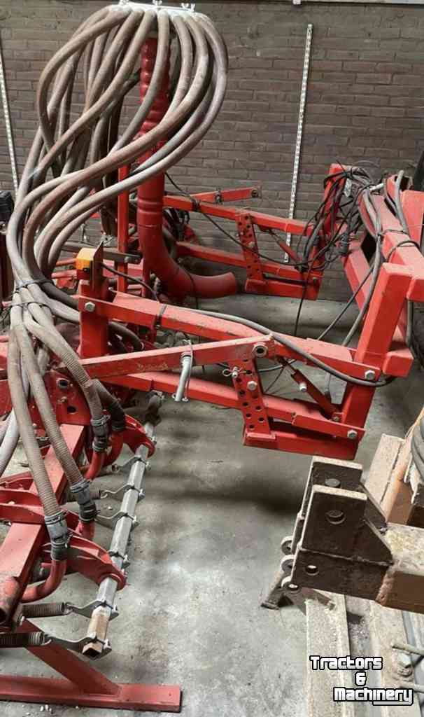 Drillmaschine Kuhn 3 mtr en 3 rijen verstelbaar accord