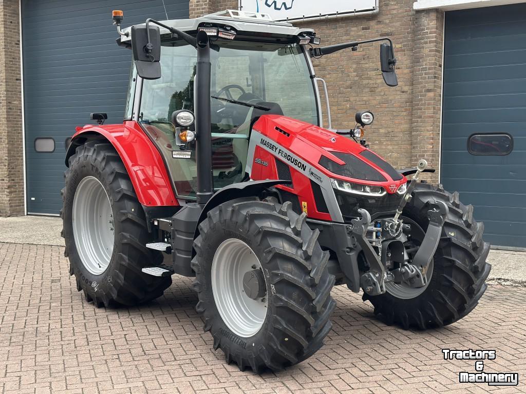 Schlepper / Traktor Massey Ferguson 5S.135 Dyna-6 Exclusive