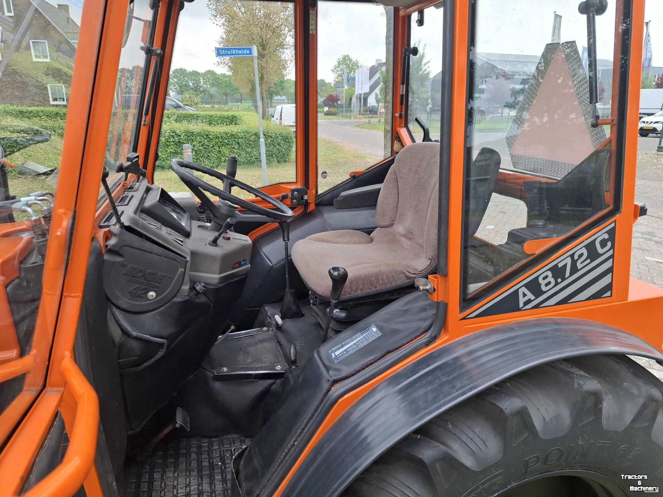 Obsttraktor Holder 8.72