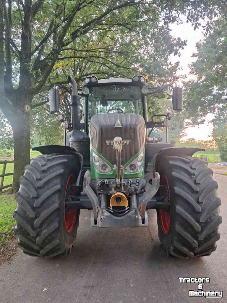 Schlepper / Traktor Fendt 828 S4 ProfiPlus