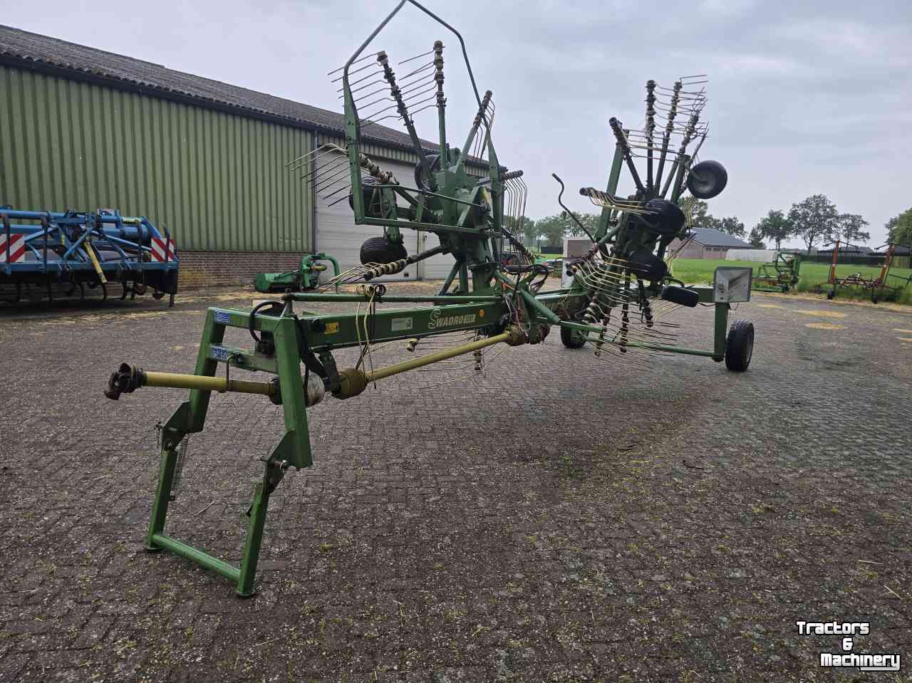 Schwader Krone Swadro 1201