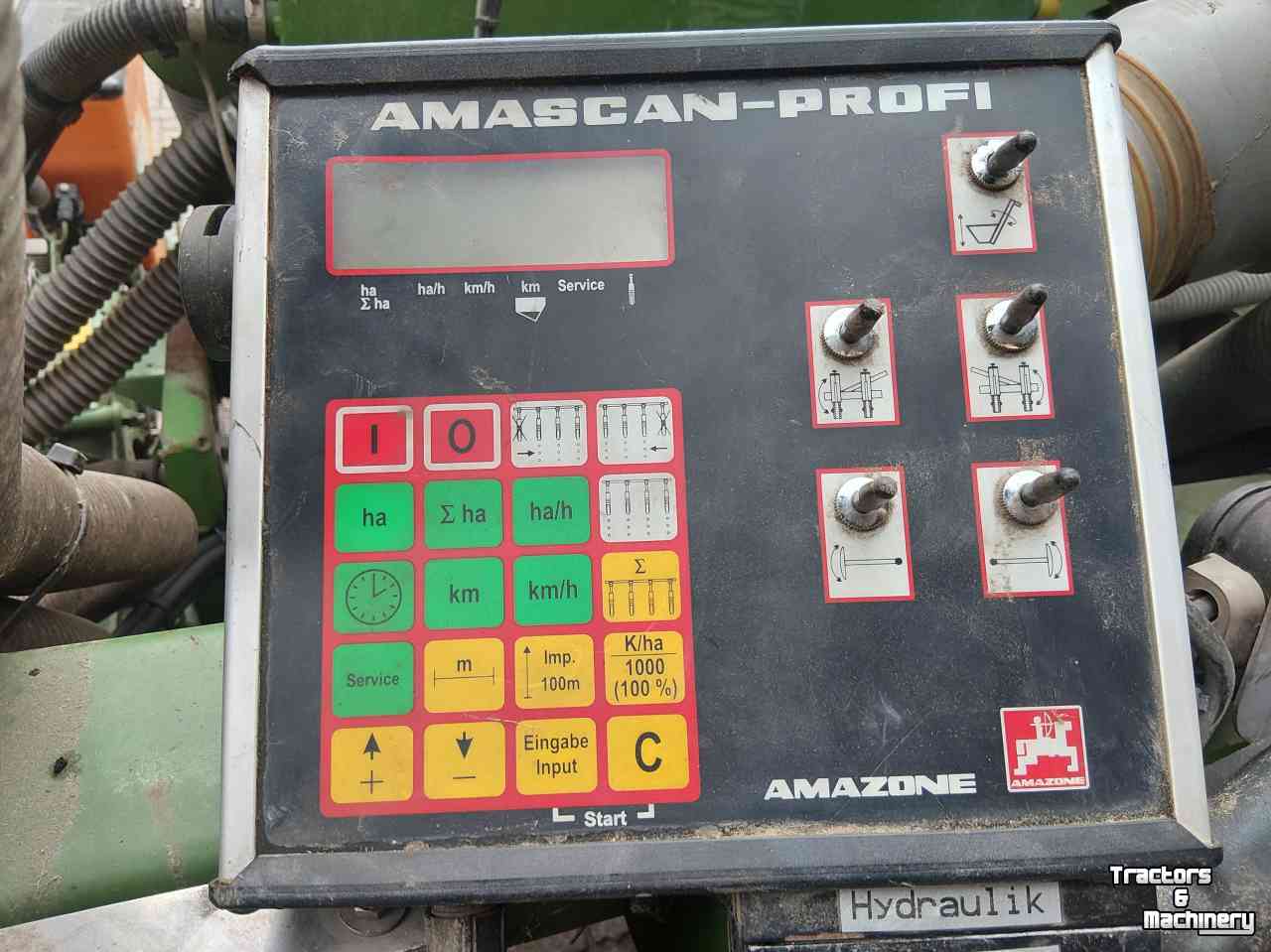 Drillmaschine Amazone ED 601 Maiszaaimachine schijfkouters