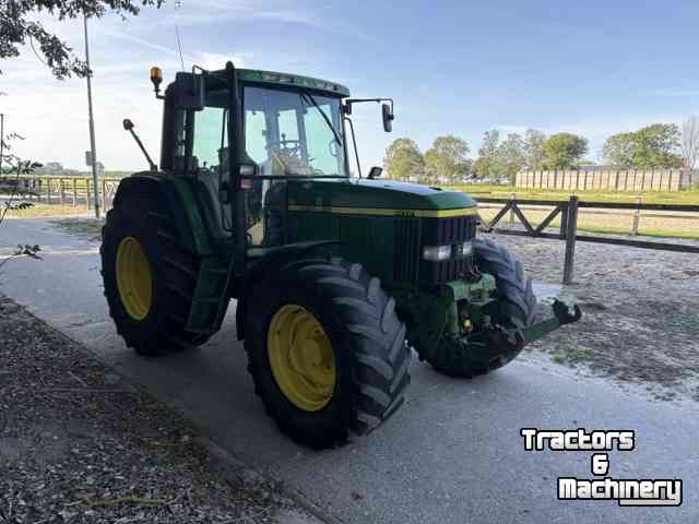 Schlepper / Traktor John Deere 6610