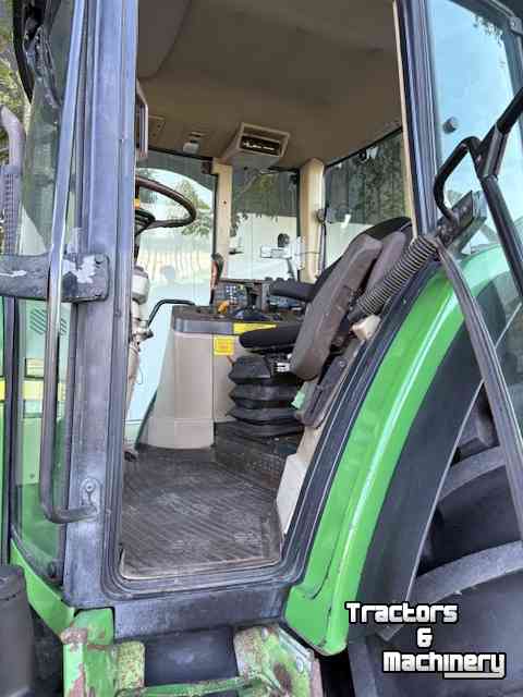 Schlepper / Traktor John Deere 6610