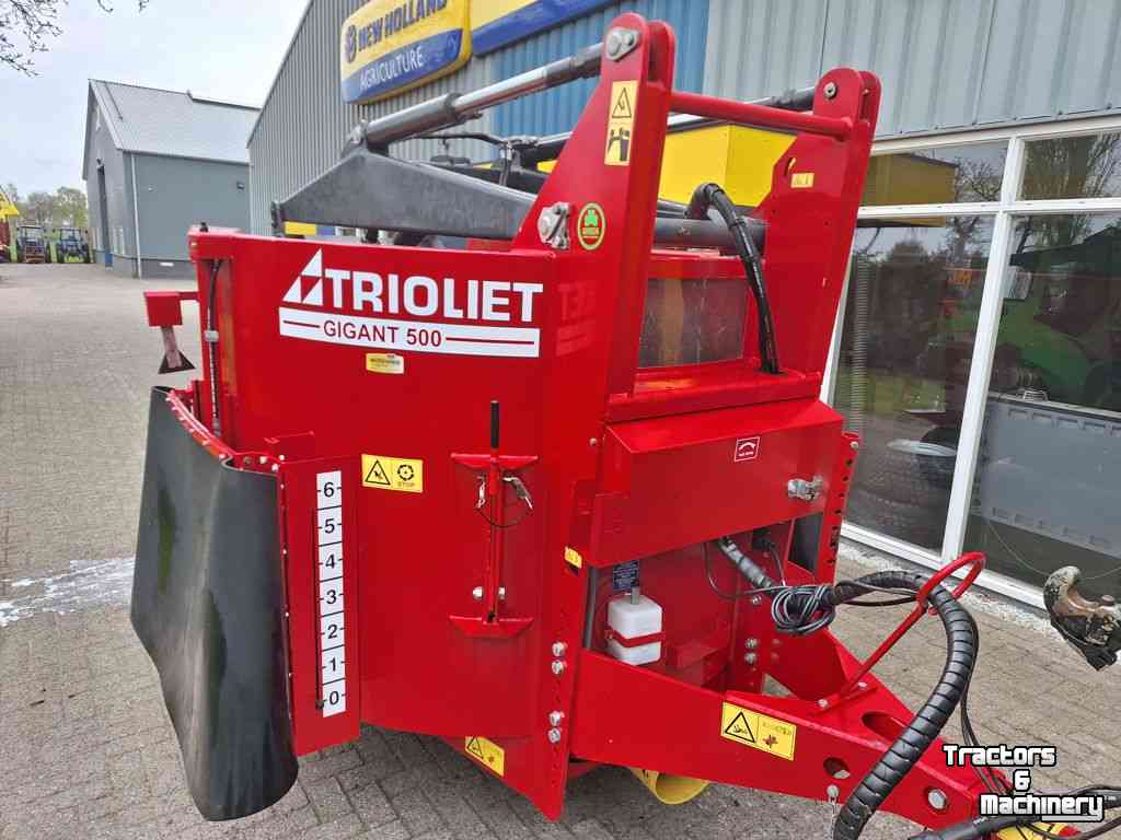 Selbstladender Futterverteilwagen Trioliet Gigant 500