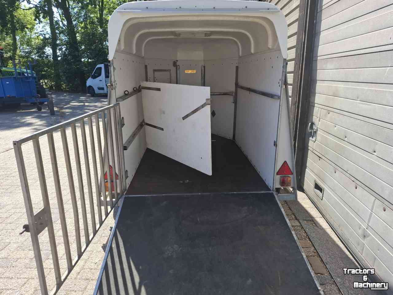 Viehwagen Van Der Sluis Ponytrailer veetrailer schapentrailer paardentrailer trailer