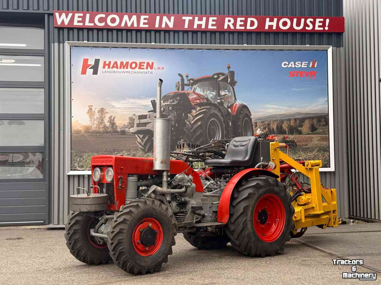 Obsttraktor Schanzlin 300A met kluitrooier