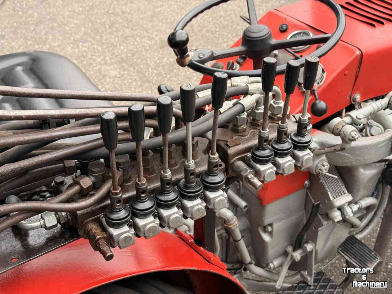 Obsttraktor Schanzlin 300A met kluitrooier