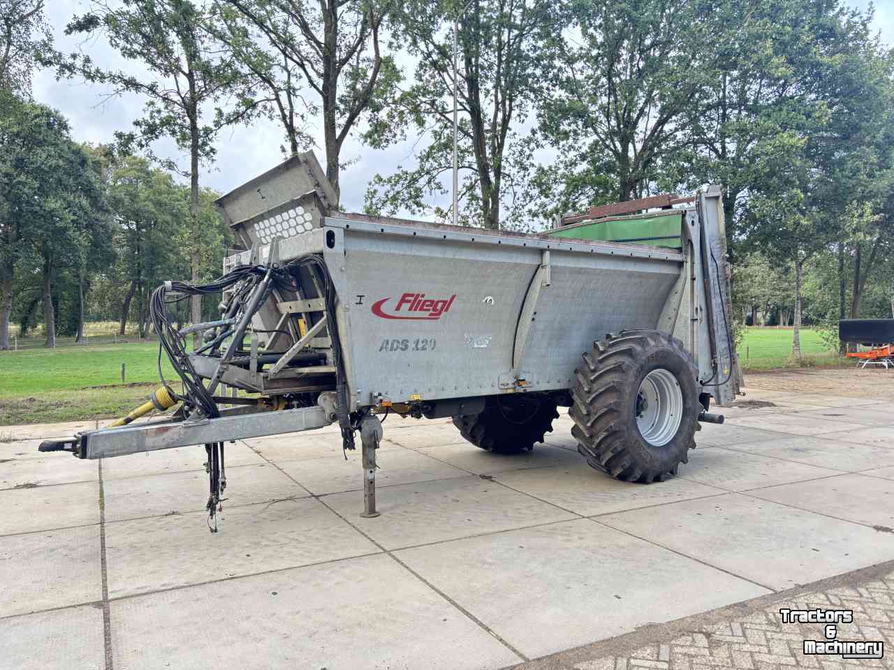 Stalldungstreuer Fliegl ADS 120 meststrooier verspreider