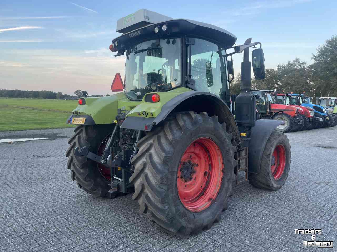 Schlepper / Traktor Claas ARION 530 CIS FR.HEF LUCHTDRUK BJ.2018