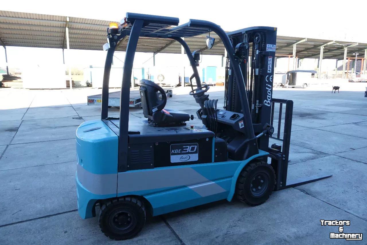 Gabelstapler Baoli Elektrisch Overjarig weinig uren!! Lease &euro; 315,-- p/m* KBE30