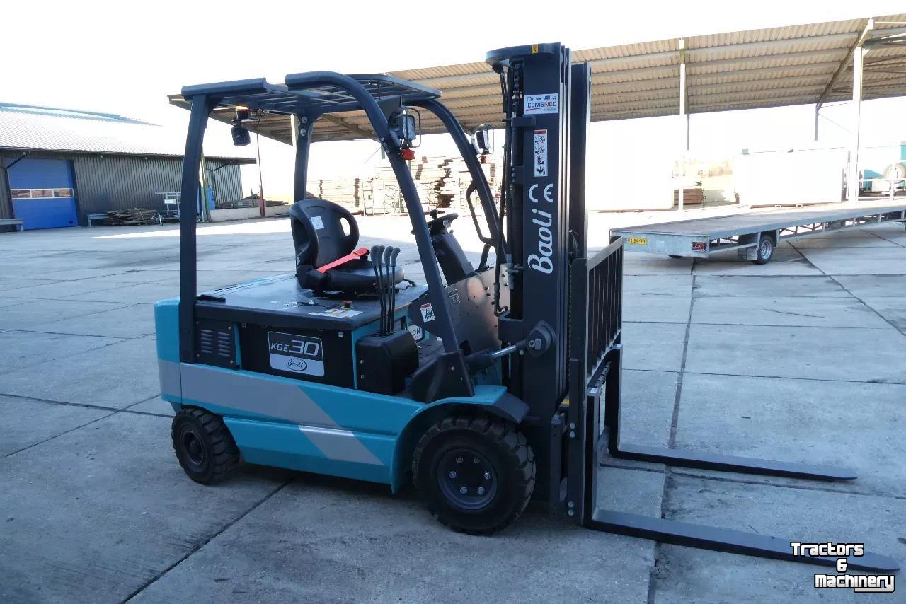 Gabelstapler Baoli Elektrisch Overjarig weinig uren!! Lease &euro; 315,-- p/m* KBE30