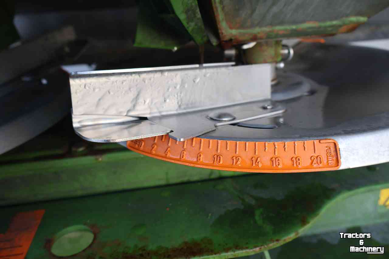 Düngerstreuer Amazone ZA-X Perfect