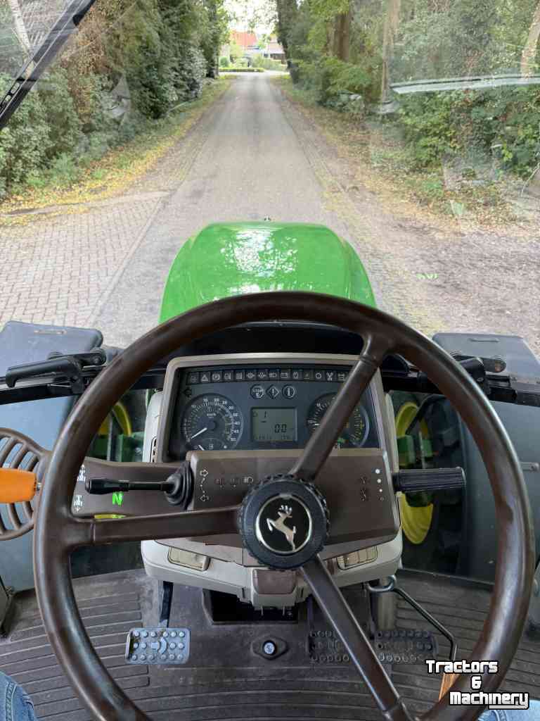 Schlepper / Traktor John Deere 6220 AQ
