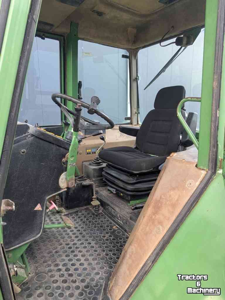 Schlepper / Traktor Fendt 611 LSA