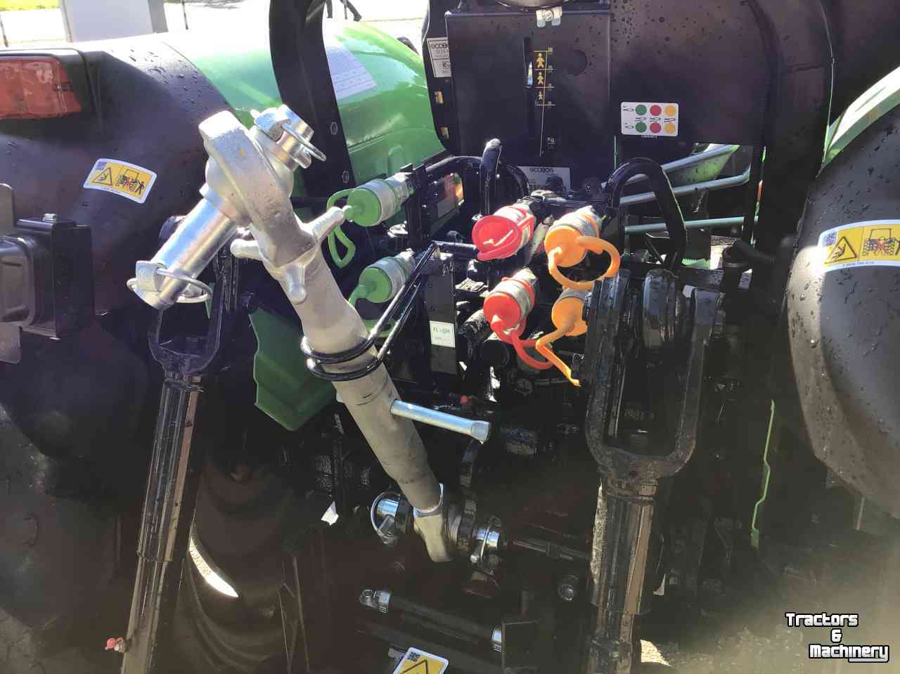 Schlepper / Traktor Deutz-Fahr 5080 DF Keyline (Kruipgang)