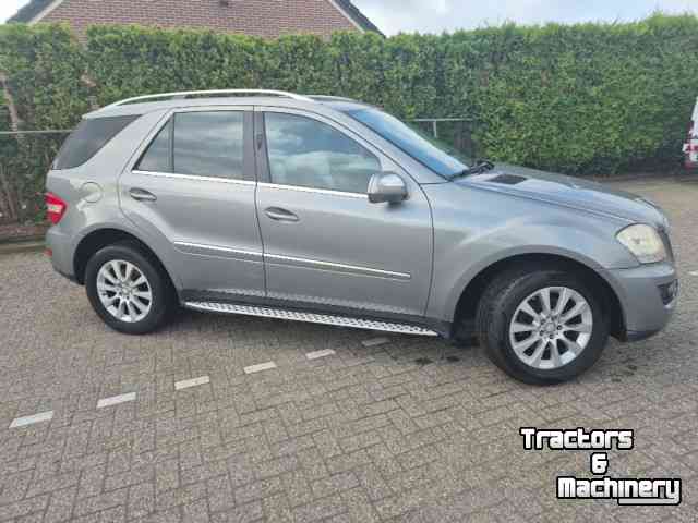 LKW Lastkraftwagen Mercedes Benz ML350