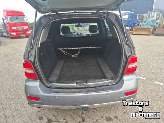 LKW Lastkraftwagen Mercedes Benz ML350