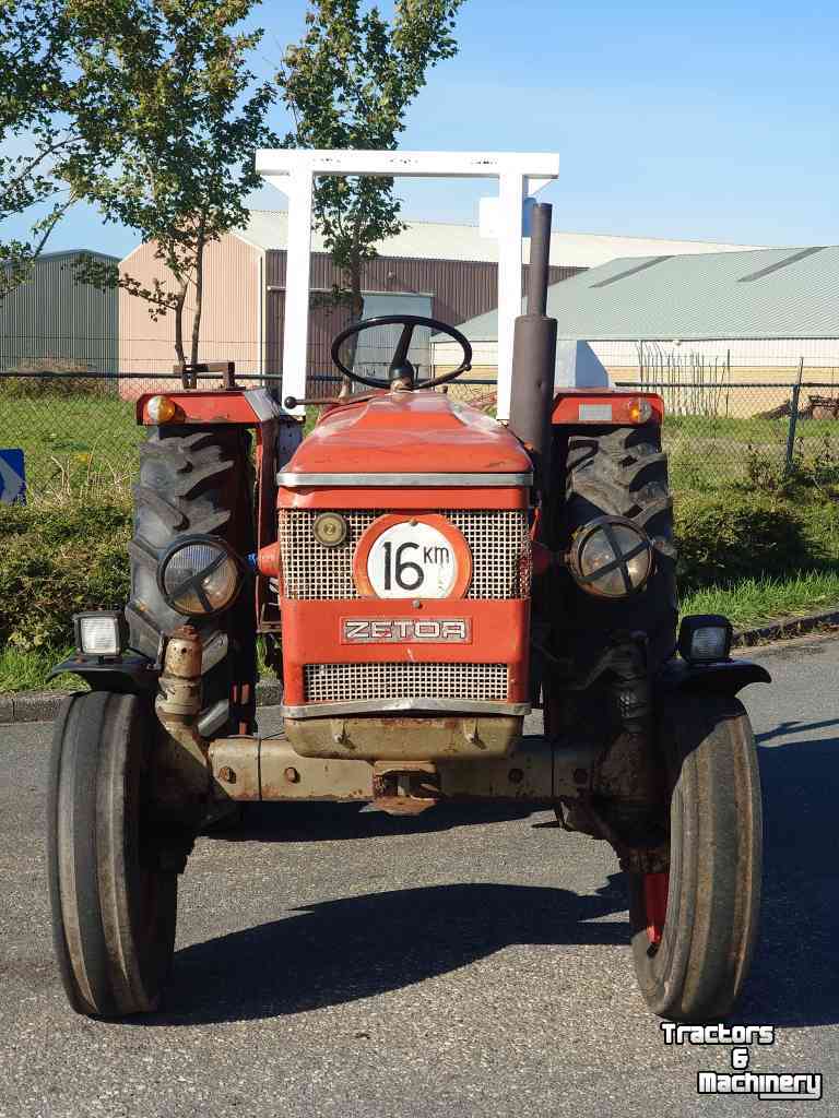 Gartentraktoren Zetor 4712 / 4718 NL Kenteken